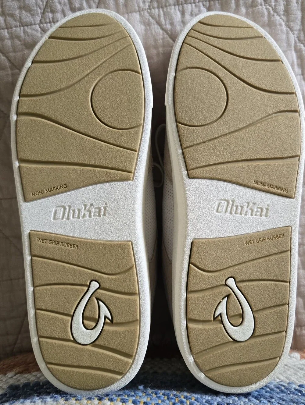 NWOB Olukai Kilea Casual Sneakers